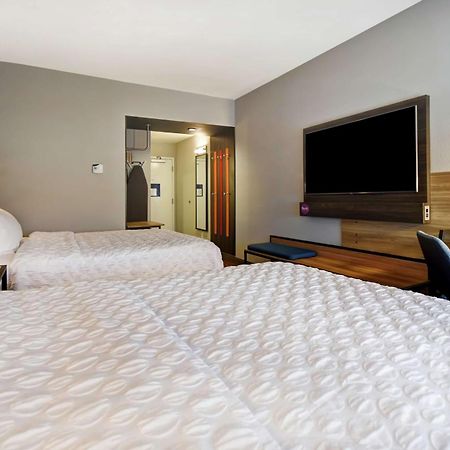 Tru By Hilton Cincinnati Airport South Флоренция Экстерьер фото