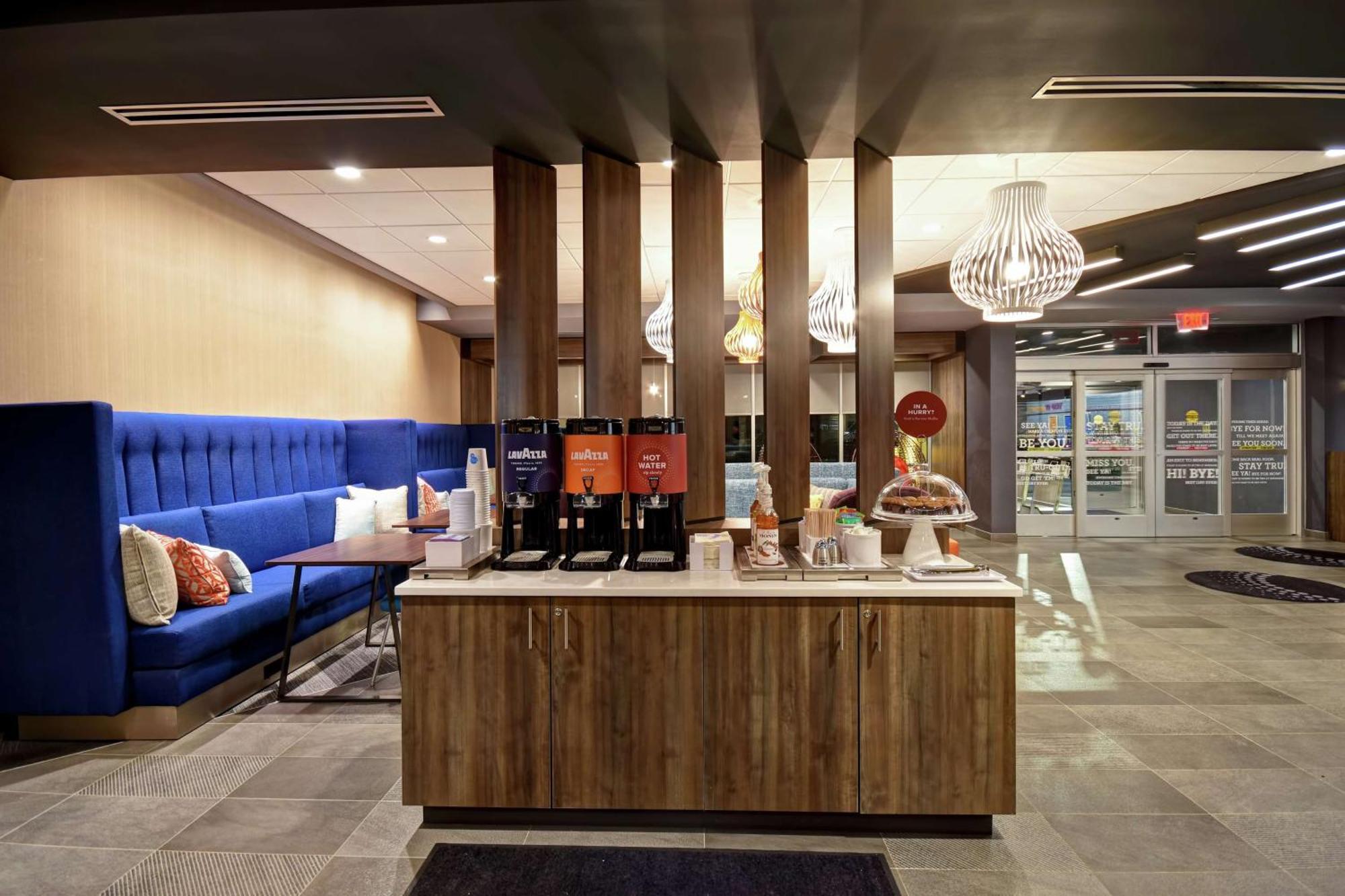 Tru By Hilton Cincinnati Airport South Флоренция Экстерьер фото